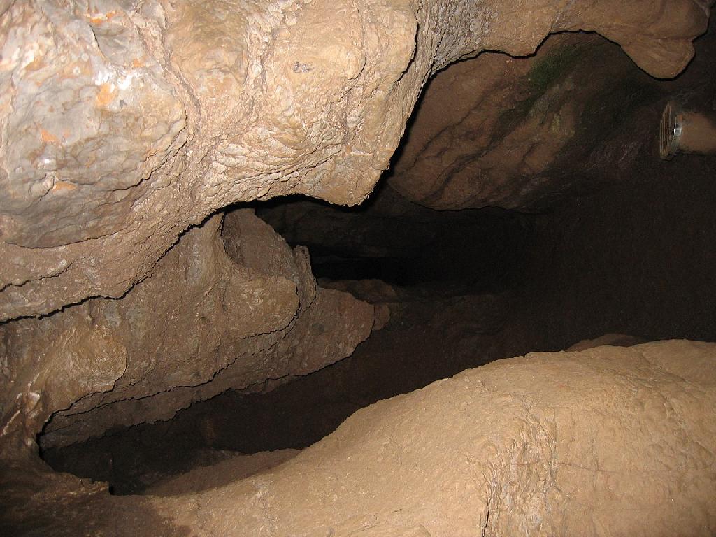Aggertalhöhle