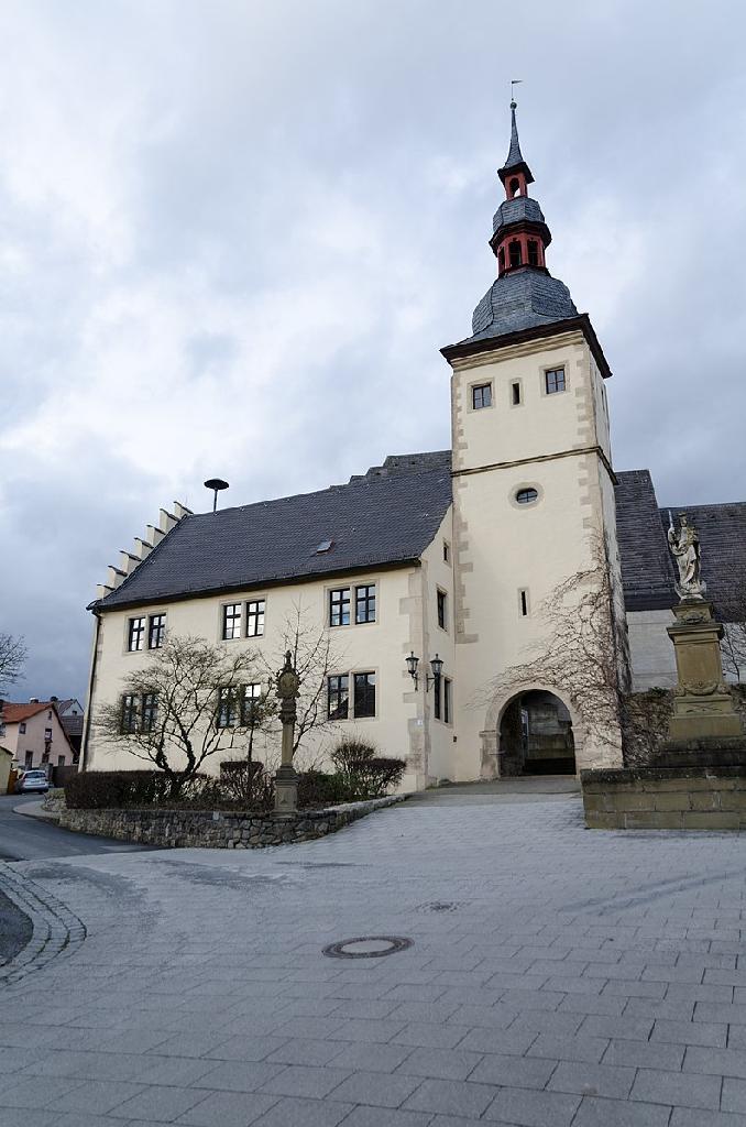 Altes Rathaus (Hollstadt) in Heustreu