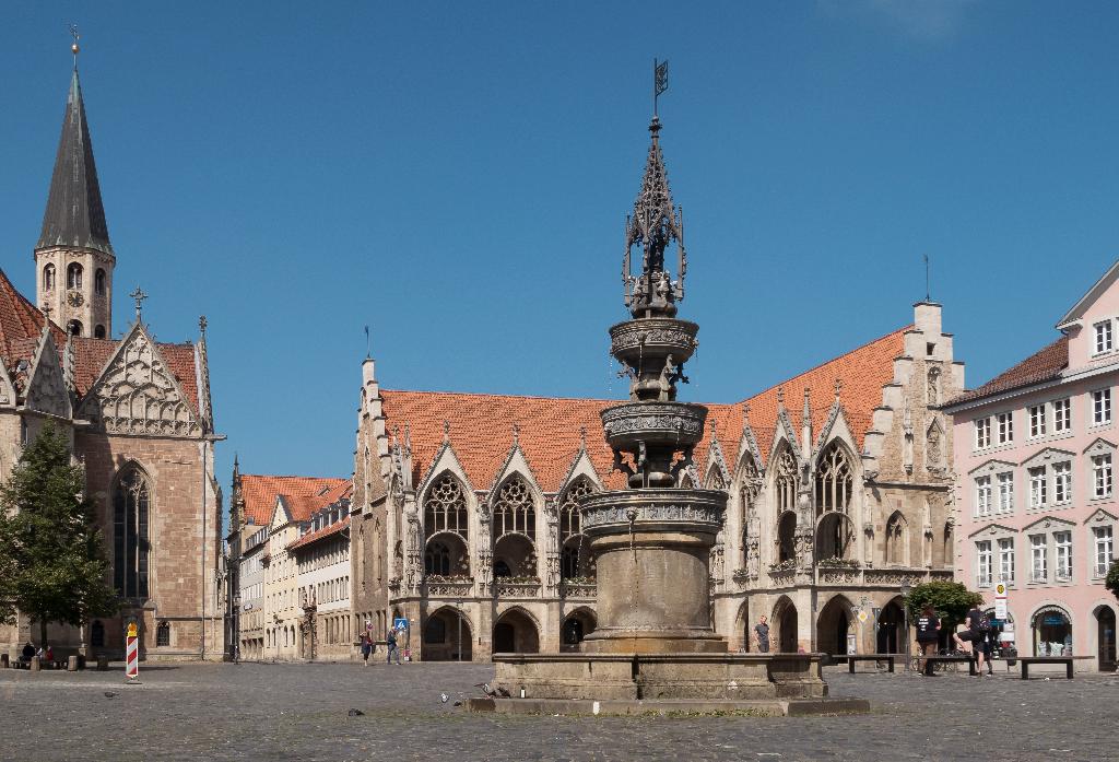 Altstadtmarktbrunnen