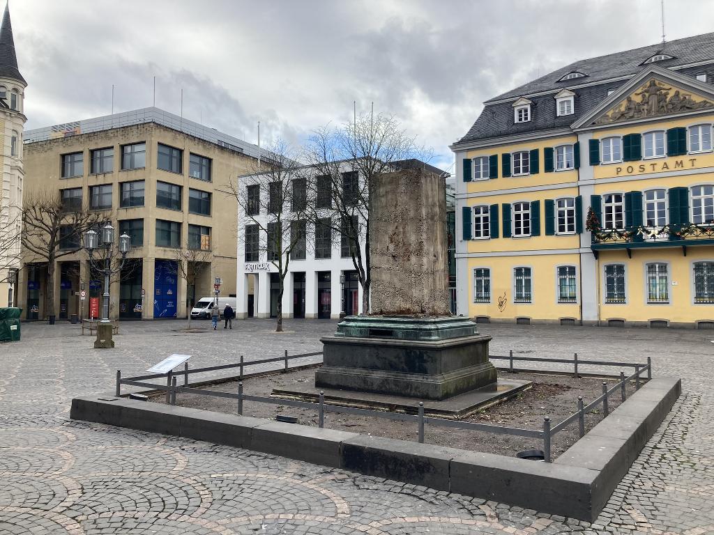 Beethoven-Denkmal / Bonner Münsterplatz in Bonn