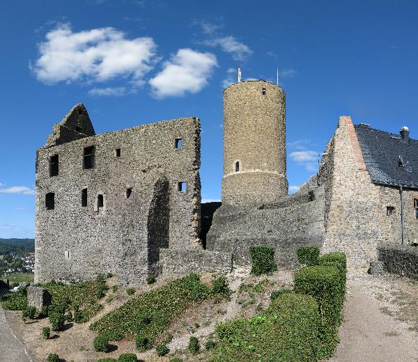 Bergfried Burg Gleiberg in Wettenberg