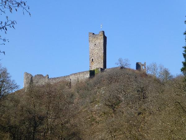 Bergfried Niederburg Manderscheid