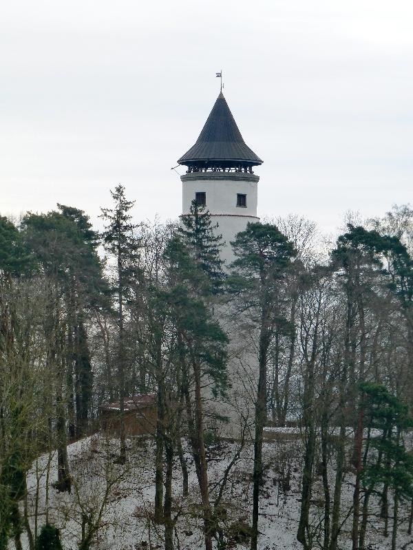 Bergfried Ruine Hohenbodman in Owingen