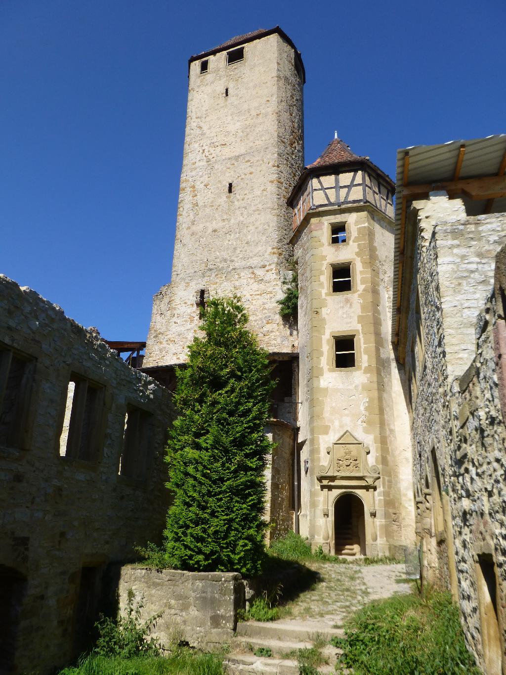 Bergfried in Neckarzimmern