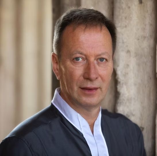 Bildnis eines Unsichtbaren von Hans Pleschinski in Gräfelfing