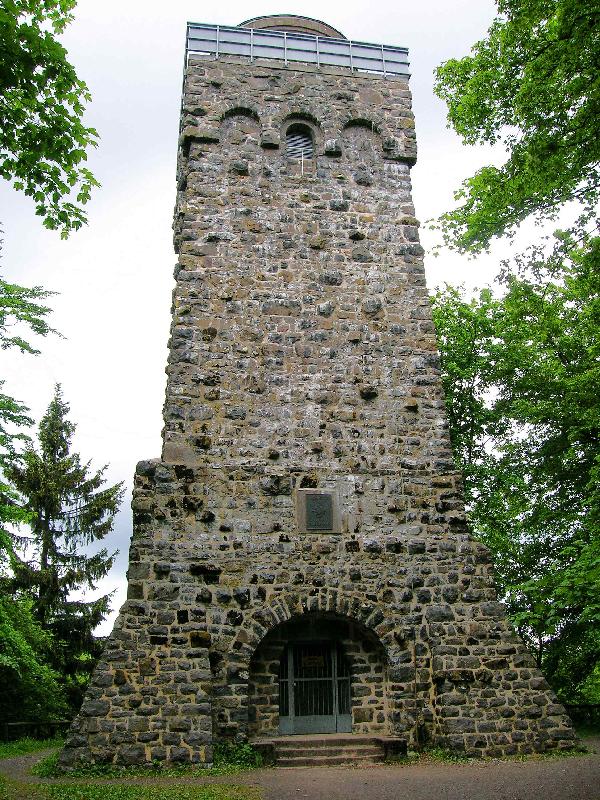 Bismarckturm Taufstein in Schotten