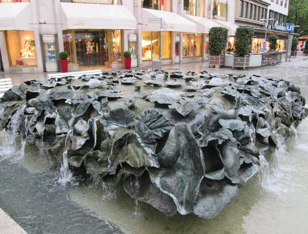 Blätterbrunnen in Hannover