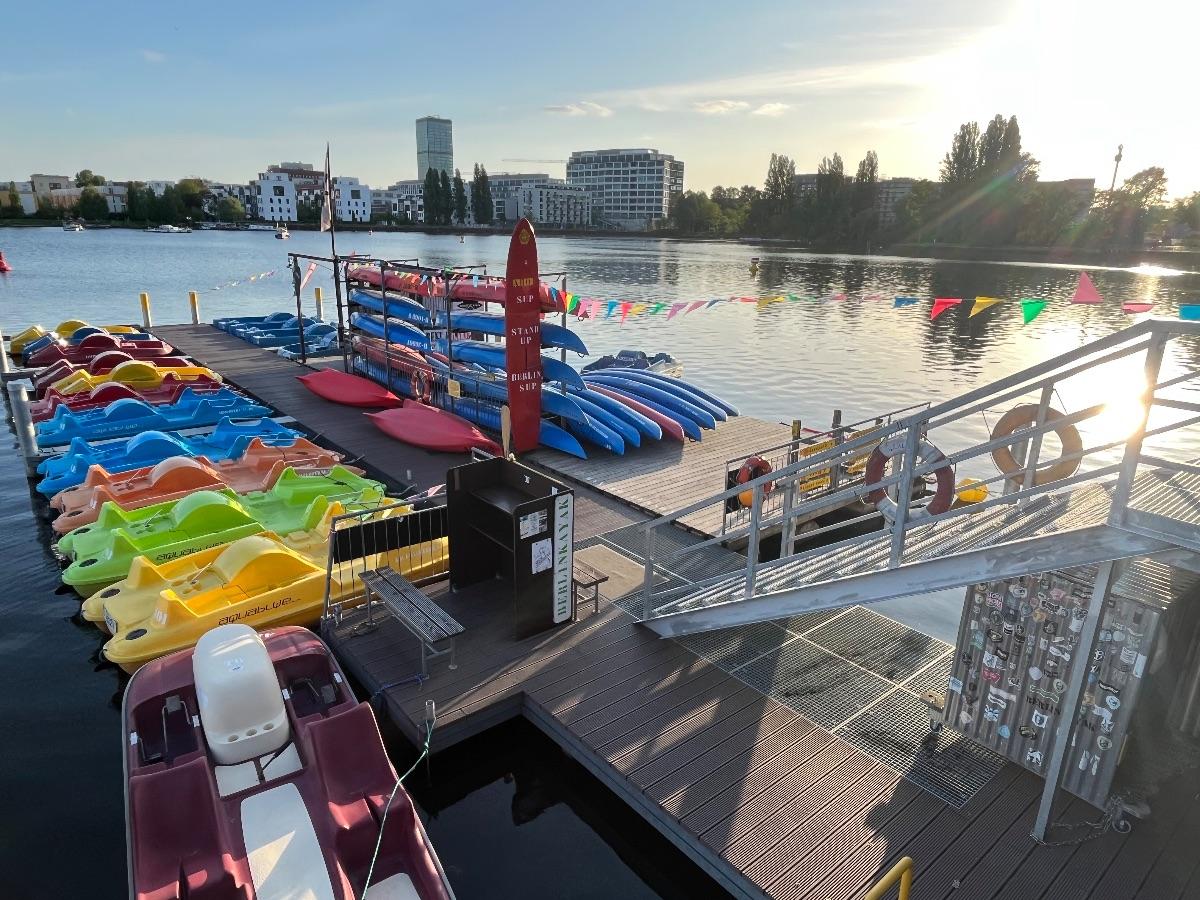 Ahoi Ostkreuz - berlinkayak - rent a kayak in Berlin