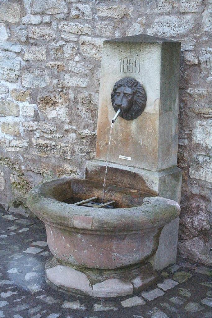 Brunnen am Graben Weimar in Weimar