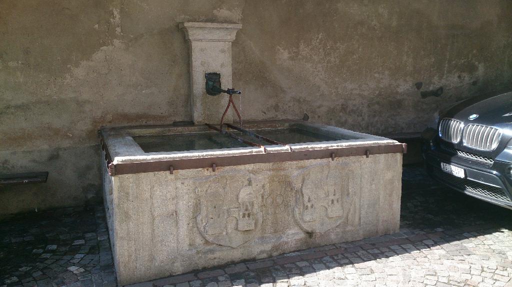 Brunnen an der Spiegelgasse (Brugg) in Umiken