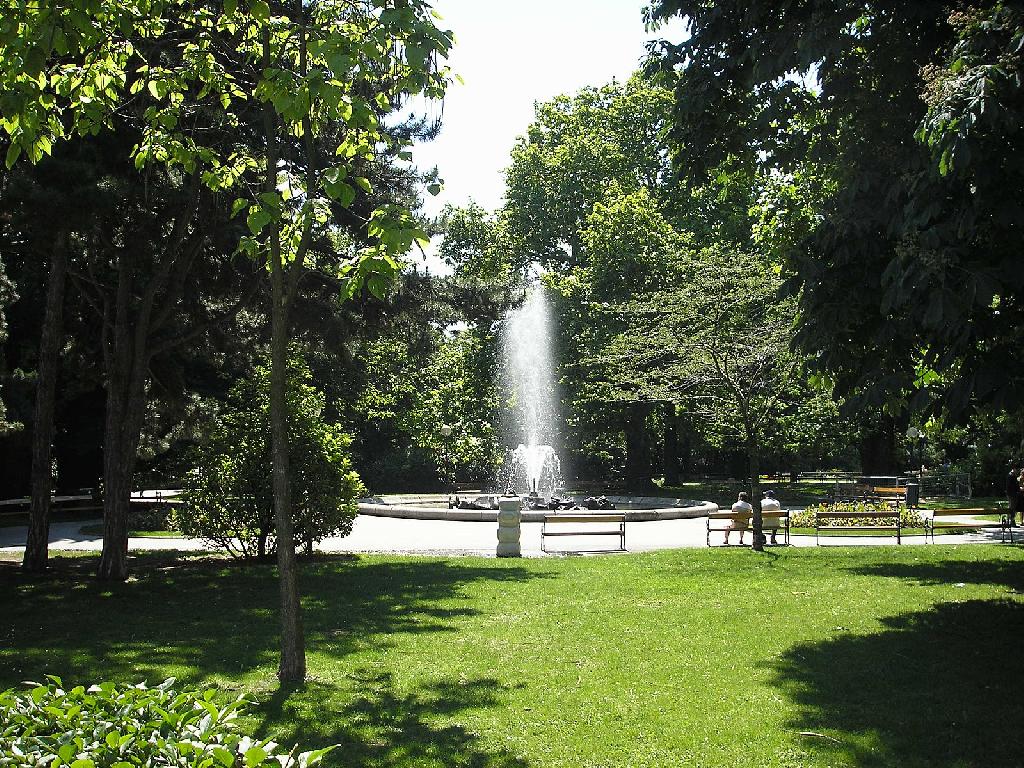 Brunnen im Rathauspark