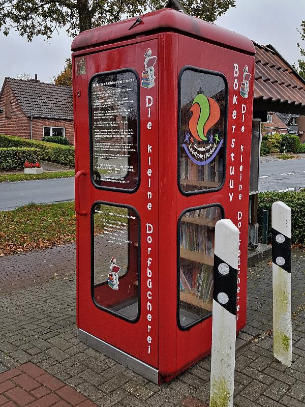Büchertelefonzelle Bökerstuuv in Wittmund