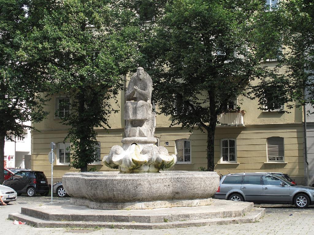 Franziskusbrunnen München