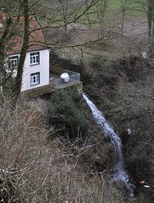 Großer Langenfelder Wasserfall in Hessisch Oldendorf