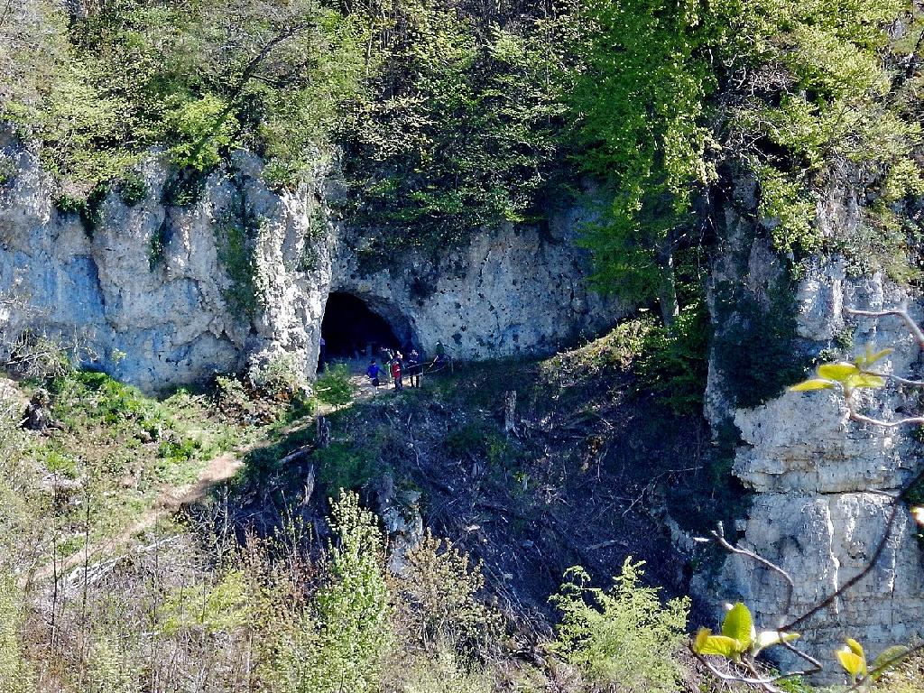 Gutenberger Höhle in Lenningen