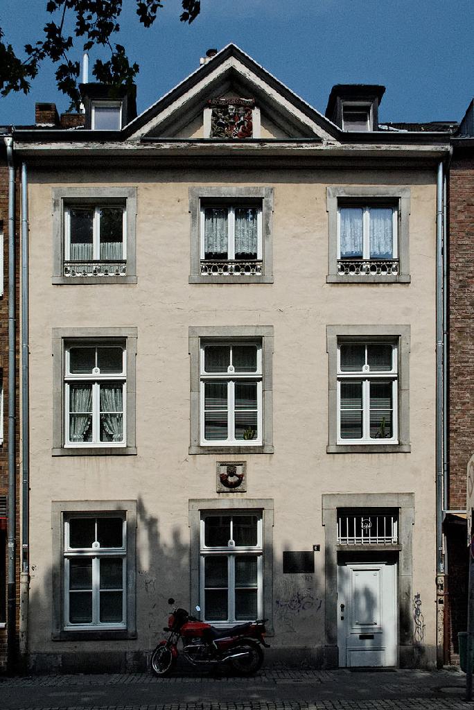 Haus Zum Schwarzen Horn in Düsseldorf