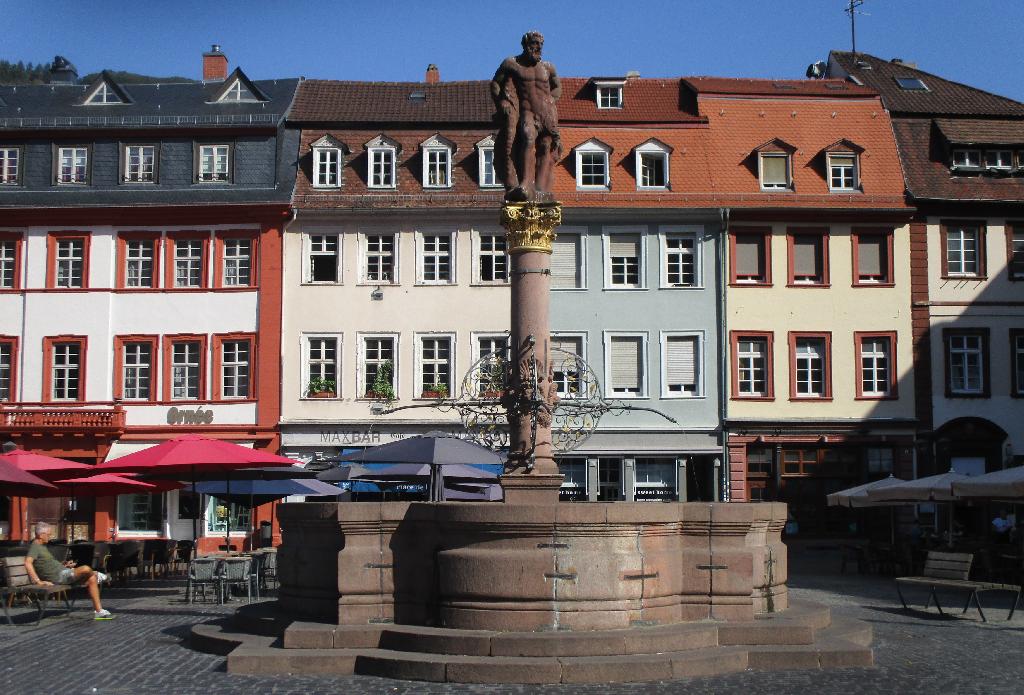 Herkulesbrunnen Heidelberg