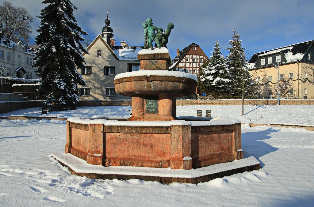 Hermann-Rudolph-Brunnen in Oelsnitz/Erzgebirge