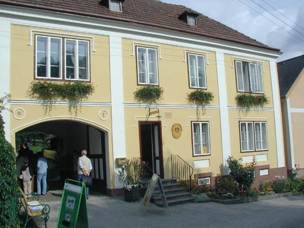 Historisches Postamt Küb