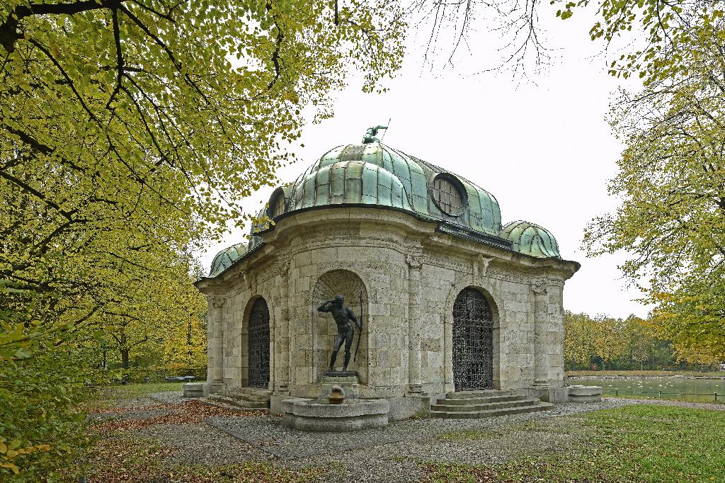 Hubertusbrunnen München