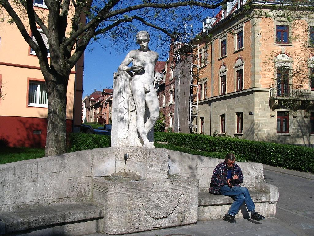 Jünglingsbrunnen Stuttgart