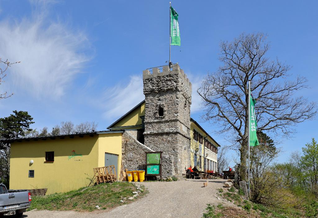 Julienturm in Sittendorf