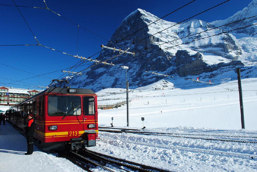 Jungfraubahn in Eigergletscher
