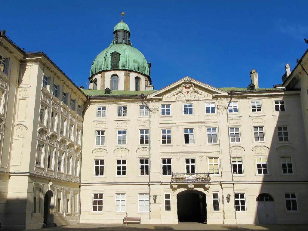 Kaiserliche Hofburg Innsbruck in Innsbruck