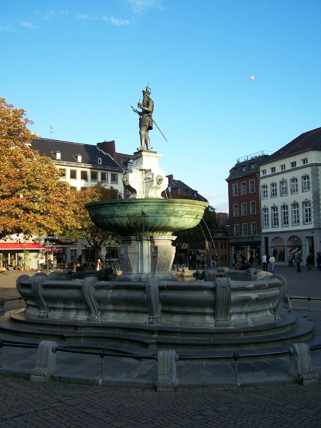 Karlsbrunnen Aachen