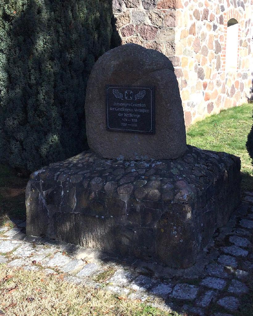 Kriegerdenkmal Brüchau