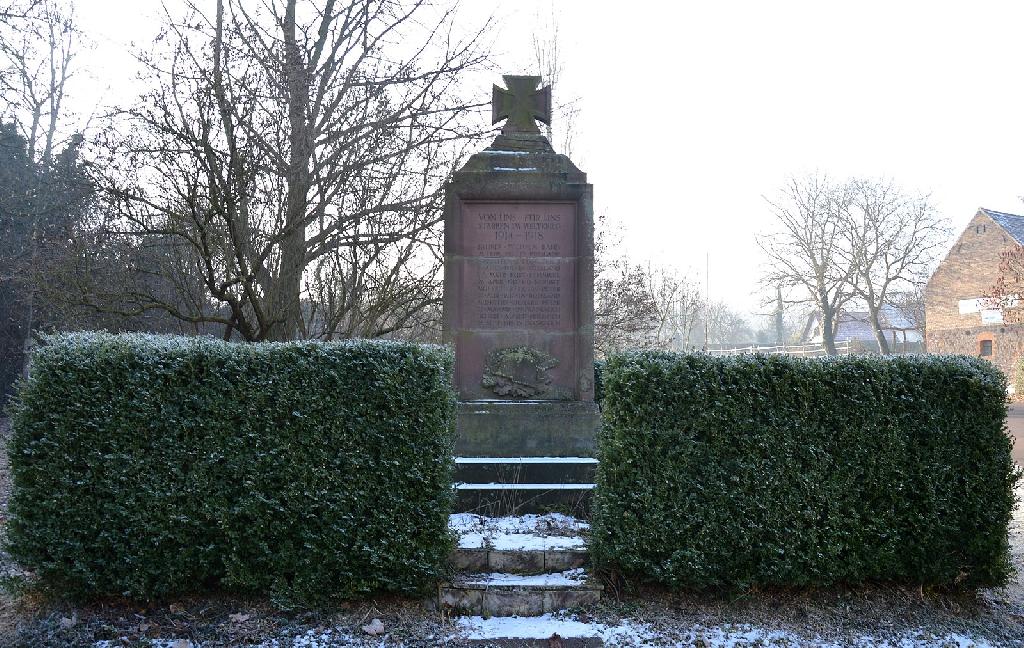 Kriegerdenkmal Drehlitz in Petersberg