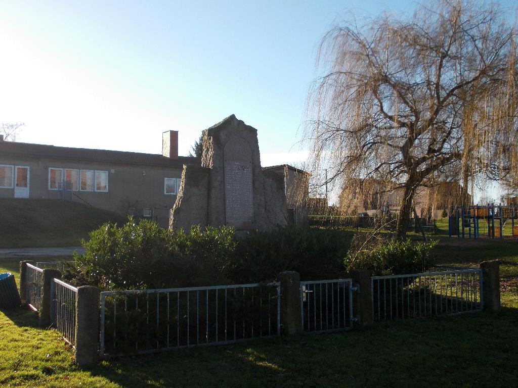 Kriegerdenkmal Großkugel in Kabelsketal