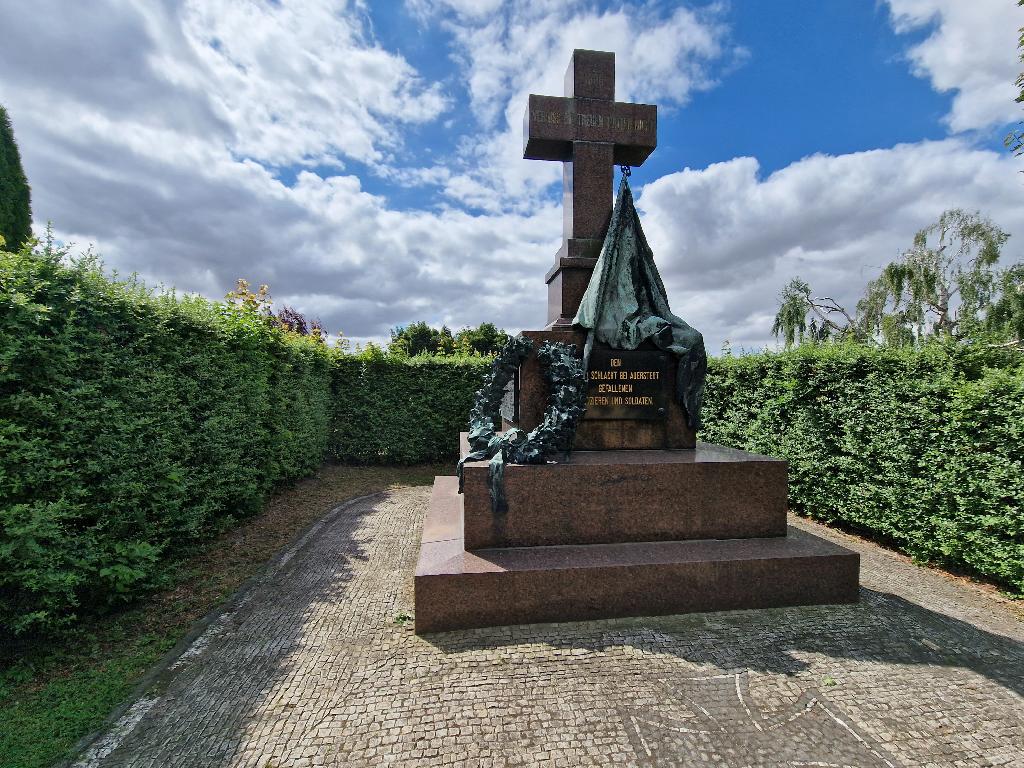 Kriegerdenkmal Hassenhausen in Lanitz-Hassel-Tal