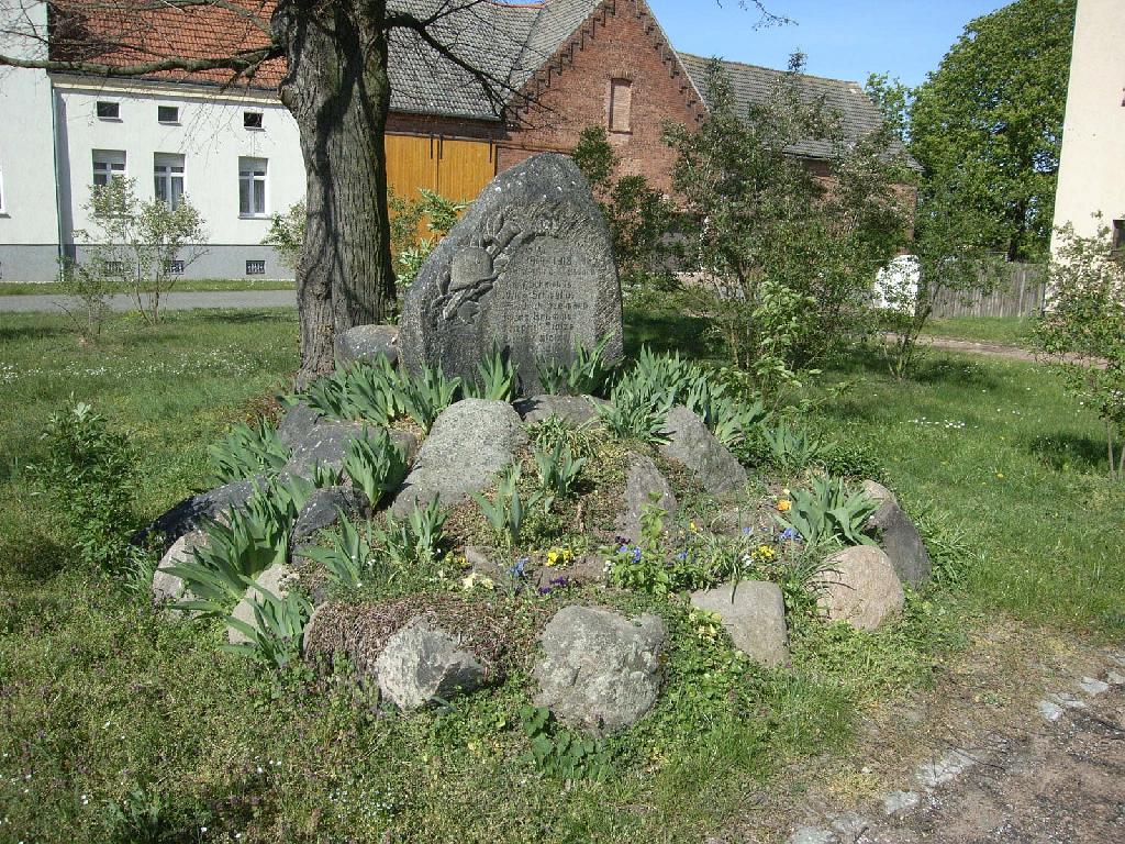 Kriegerdenkmal Marke (Anhalt) in Raguhn-Jeßnitz