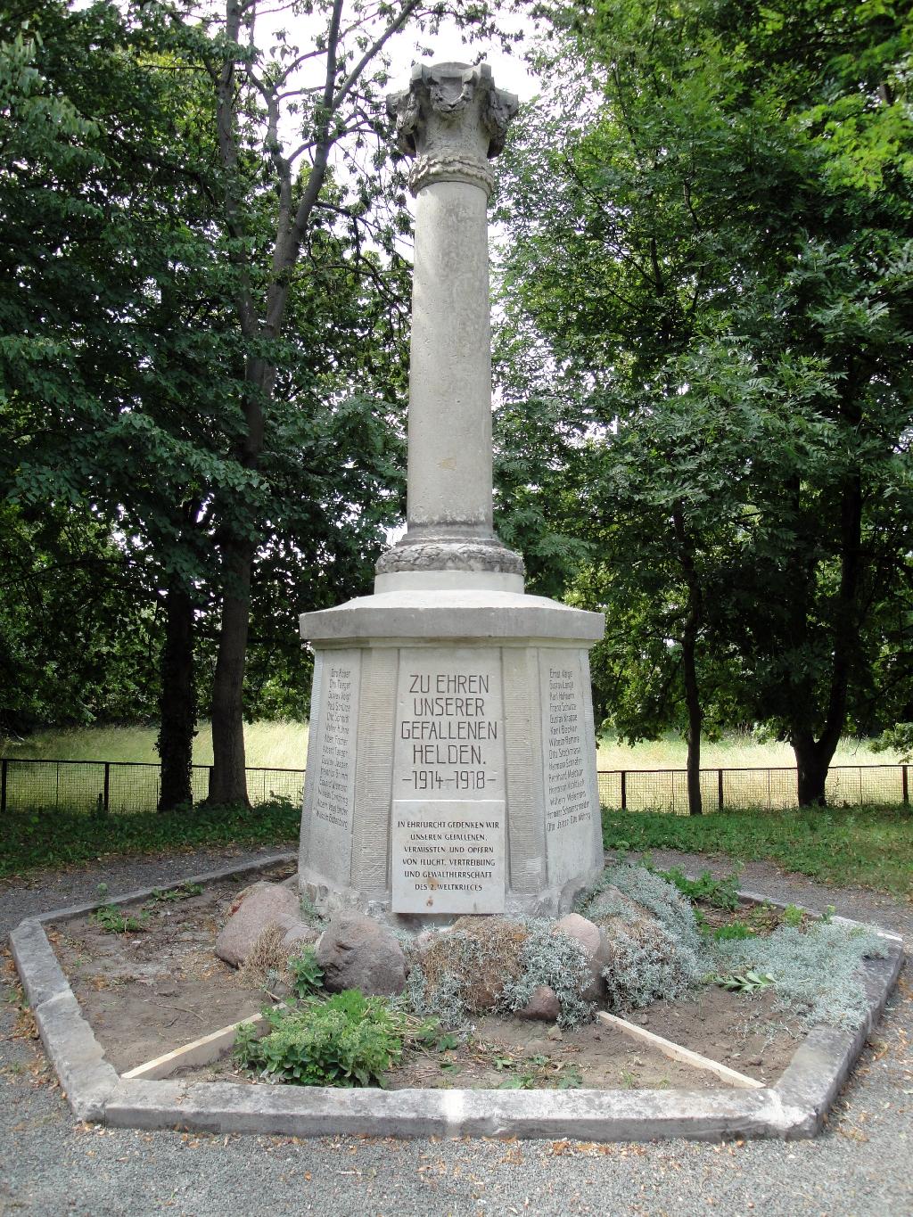 Kriegerdenkmal Osterweddingen