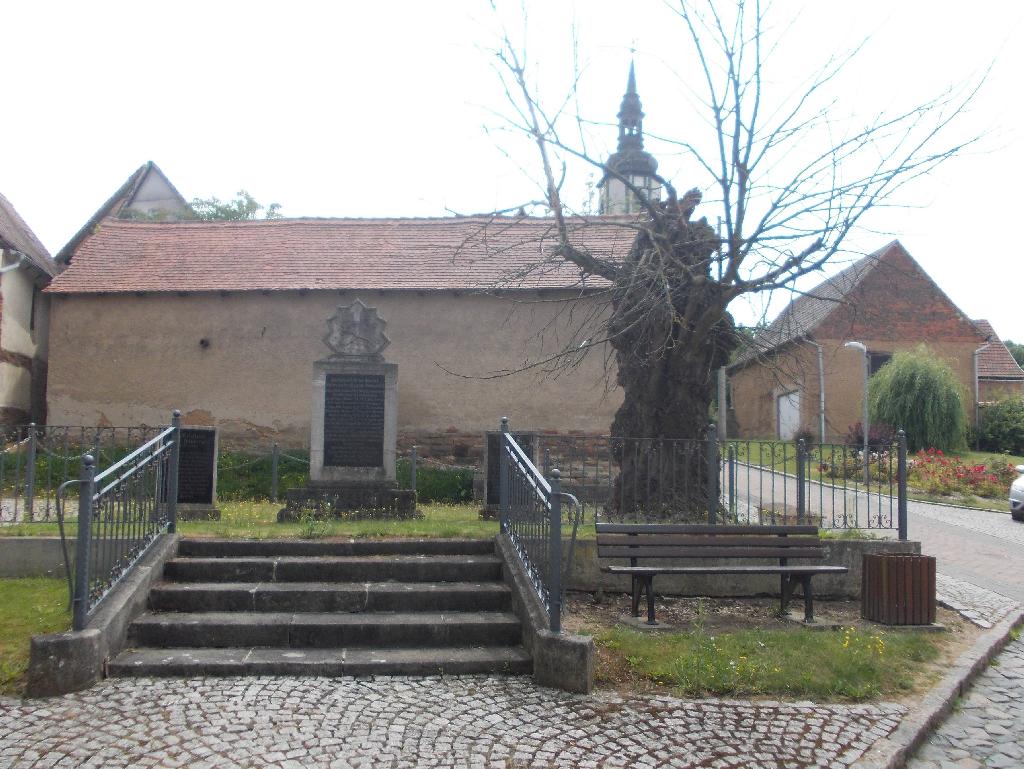 Kriegerdenkmal Saubach (Gerichtsanteil)