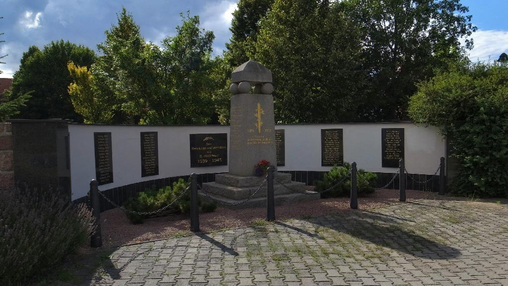 Kriegerdenkmal Thalheim in Bitterfeld-Wolfen