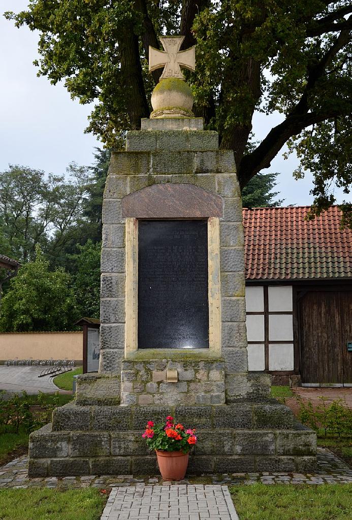 Kriegerdenkmal Winterfeld in Apenburg-Winterfeld