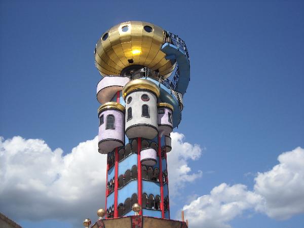 Hundertwasserturm in Abensberg
