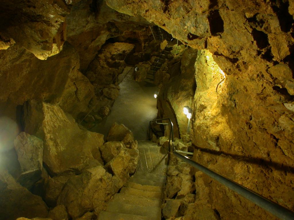 Laichinger Tiefenhöhle