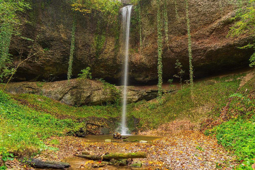 Laufenbach-Wasserfall in Rüti ZH