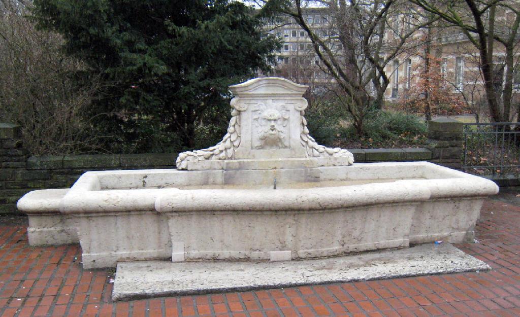 Löwenbrunnen Bergisch Gladbach in Bergisch Gladbach