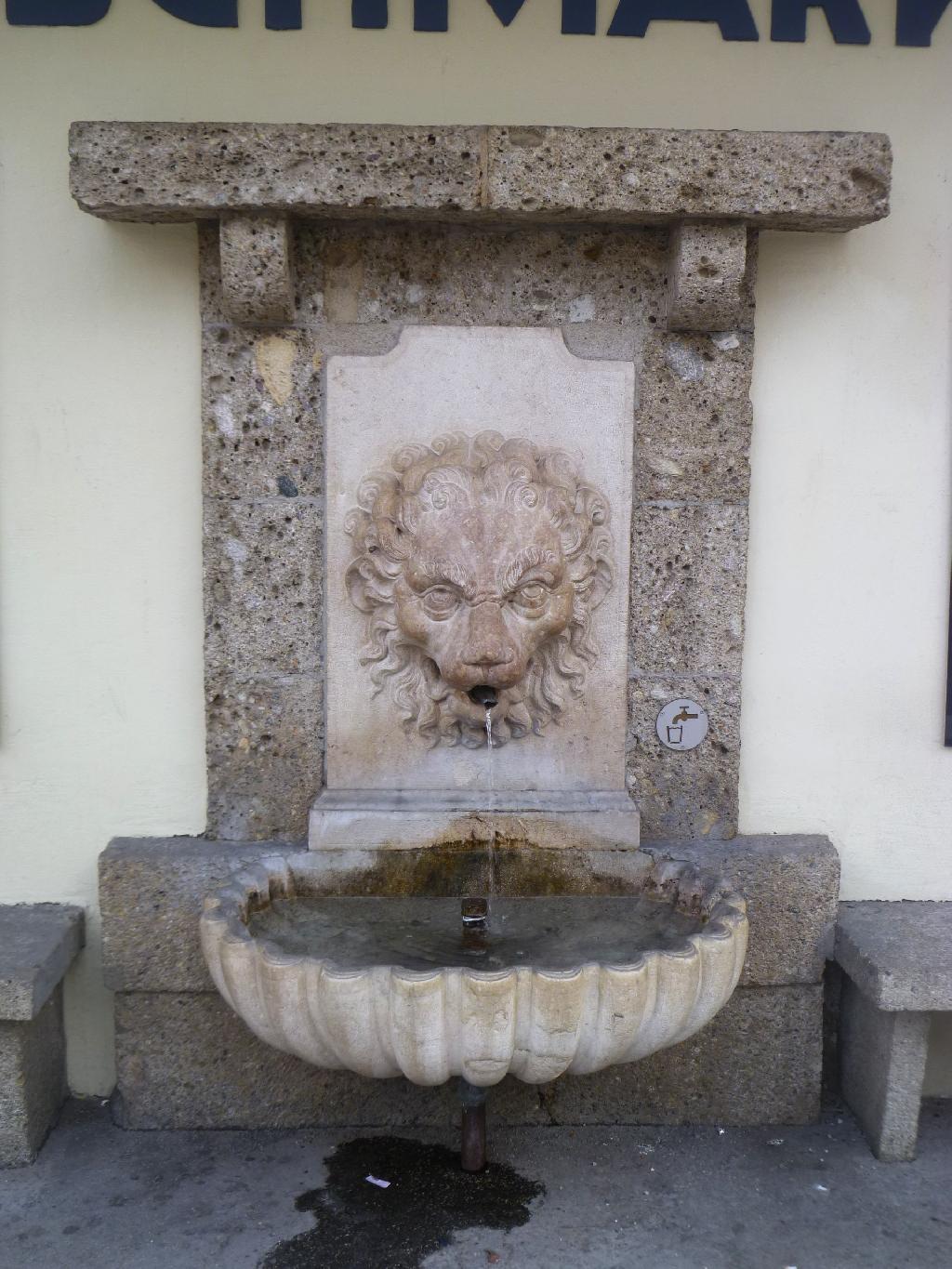 Löwenkopfbrunnen Salzburg