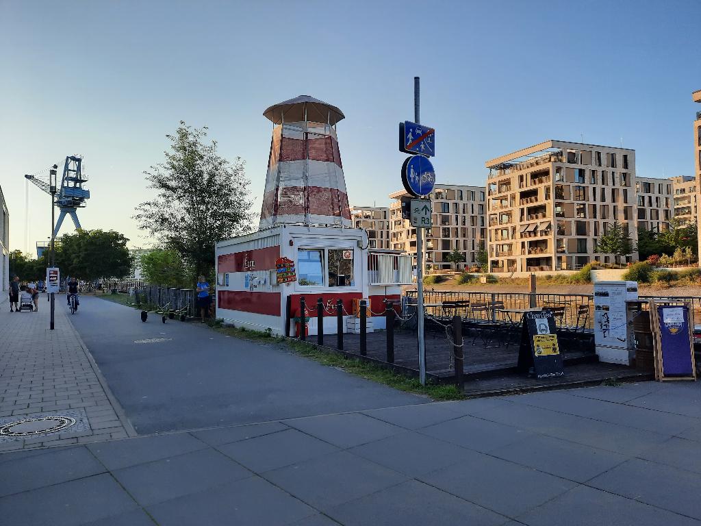 Main-Turm am Hafen in Offenbach am Main