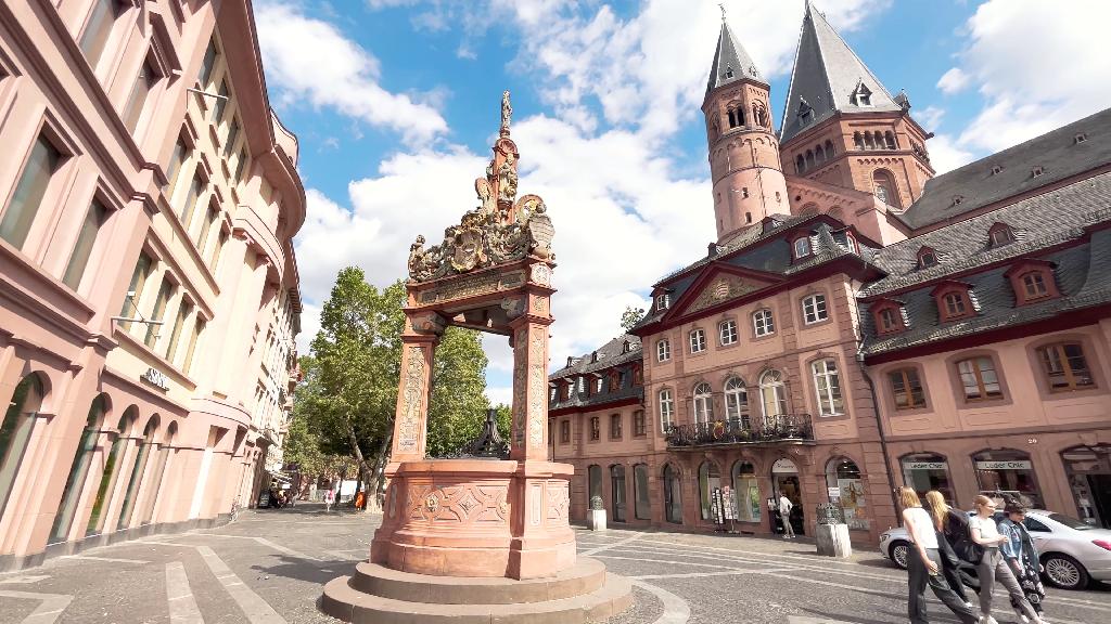 Marktbrunnen Mainz in Mainz
