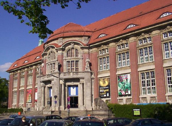 Museum am Rothenbaum - Kulturen und Künste der Welt (MARKK)