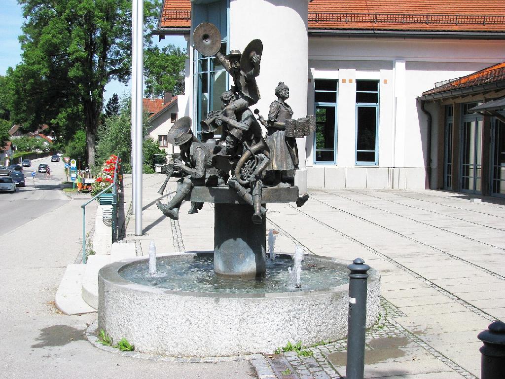 Musikantenbrunnen Oberhaching in Oberhaching