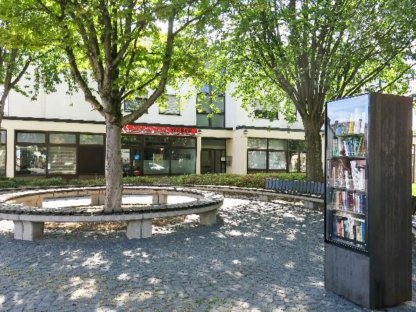 Öffentliches Bücherregal Bonn