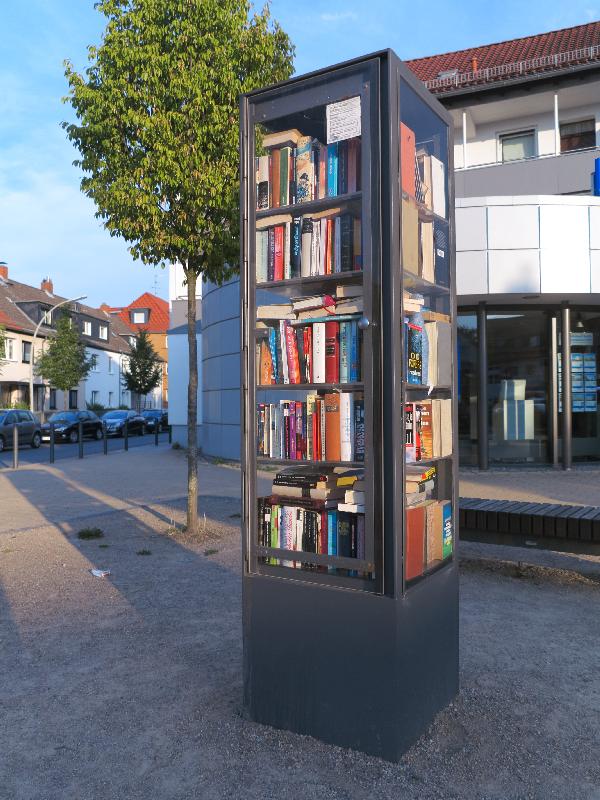 Bücherschrank Nibelungenplatz
