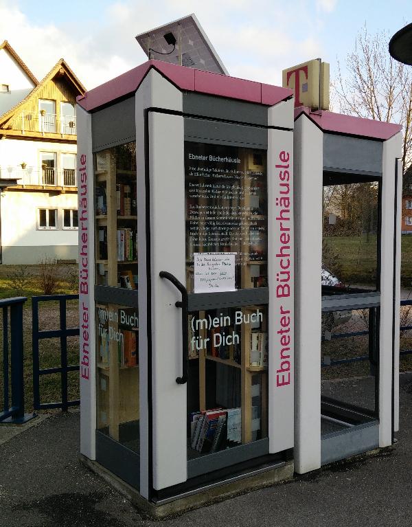 Öffentliches Bücherregal Freiburg im Breisgau